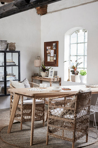 Ellie dining table 75x80 cm. White wash oak