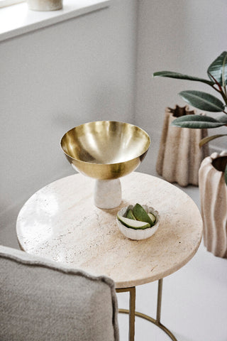 Ellivia gold bowl on marble base ø19 cm.