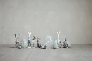 Semilla Easter bunny with feathers 8.4 cm. grey